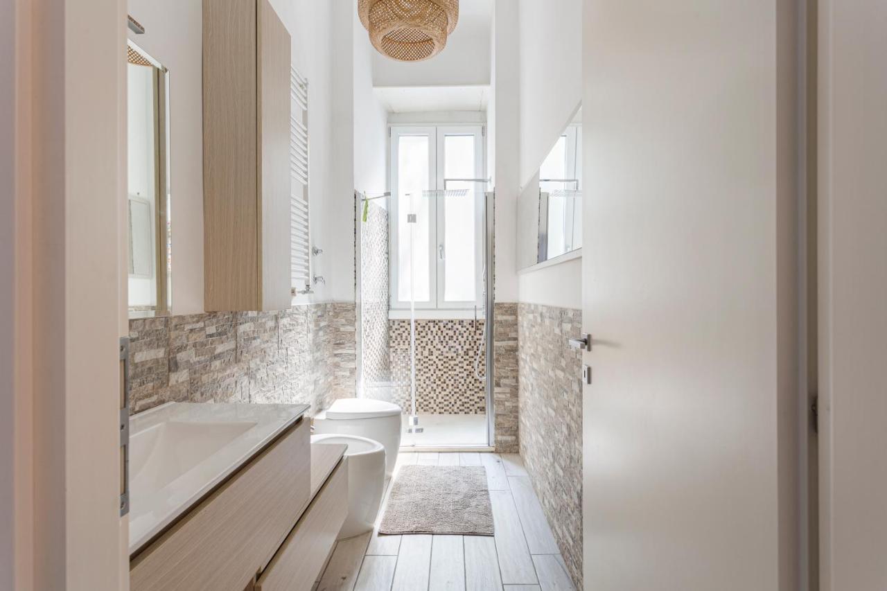 Spacious Retreat Steps From Lambrate Metro- Via Pacini Milan Luaran gambar