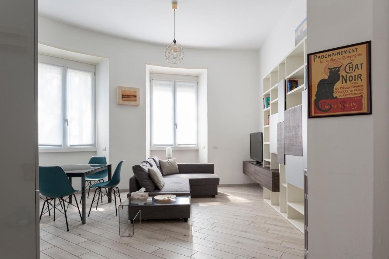 Spacious Retreat Steps From Lambrate Metro- Via Pacini Milan Luaran gambar